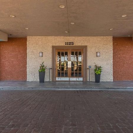 Surestay Plus By Best Western Lawton Buitenkant foto