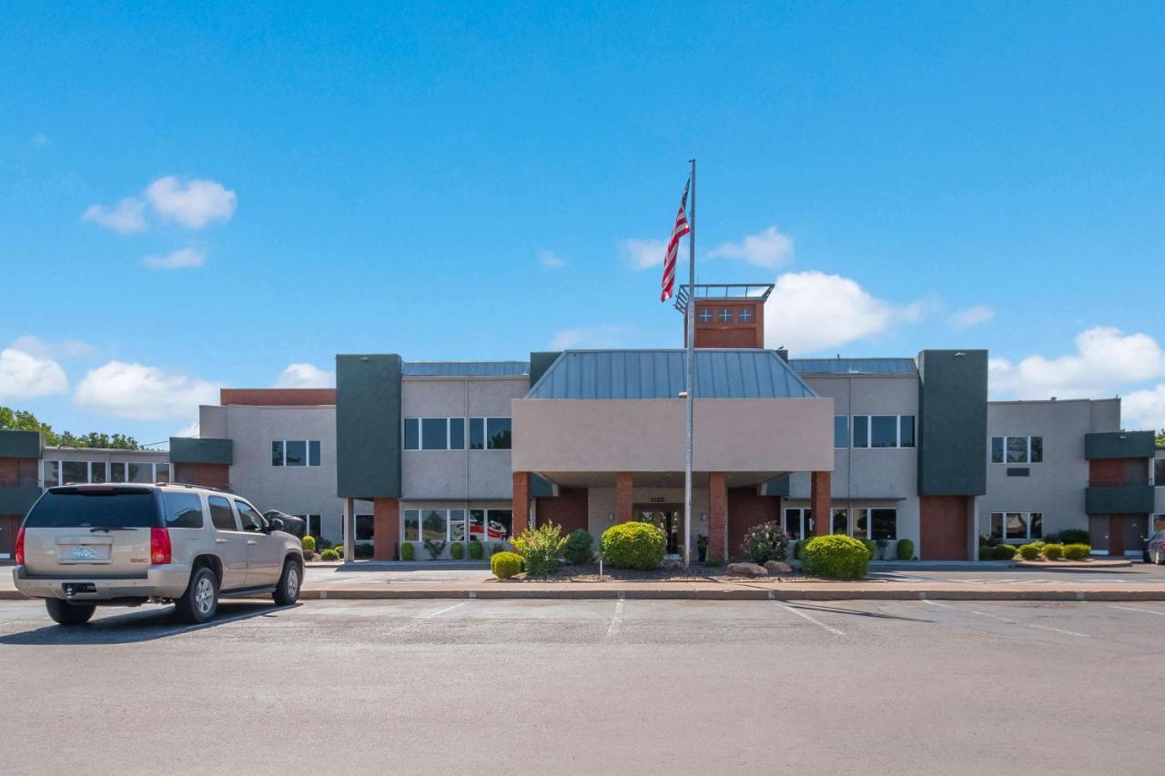 Surestay Plus By Best Western Lawton Buitenkant foto