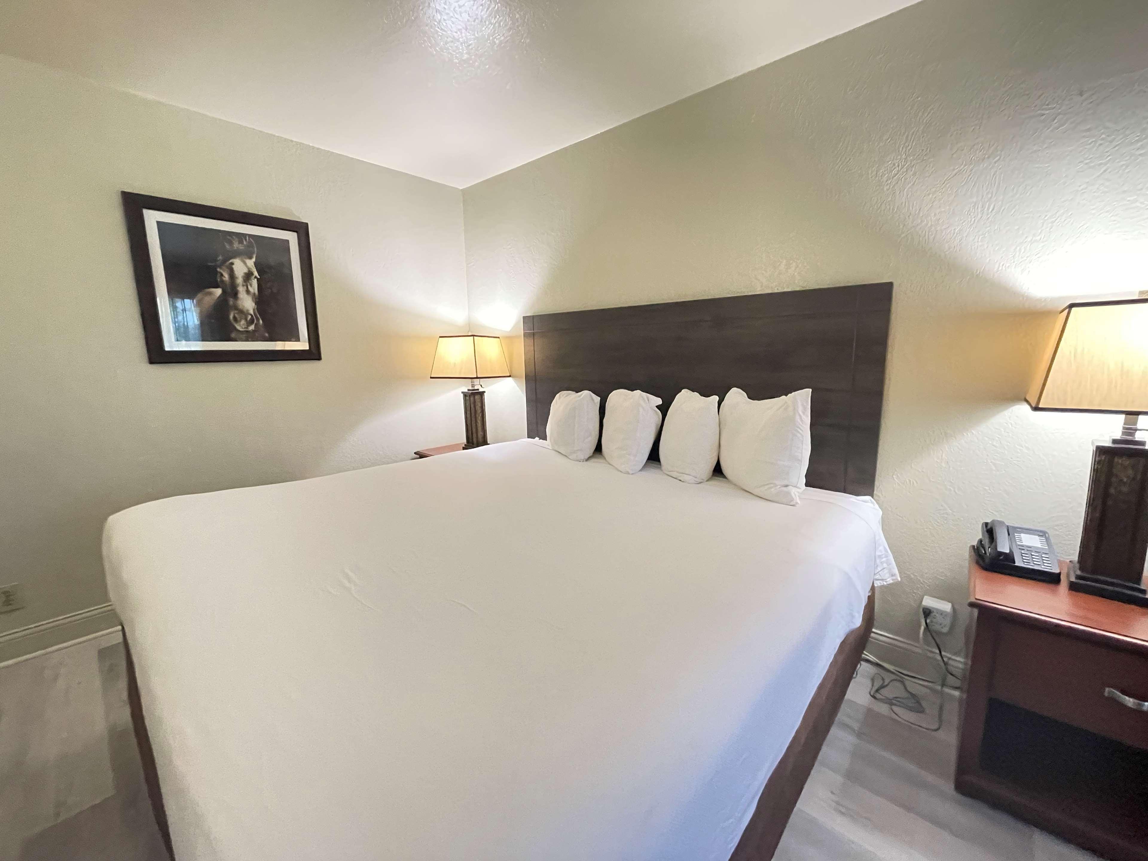 Surestay Plus By Best Western Lawton Buitenkant foto