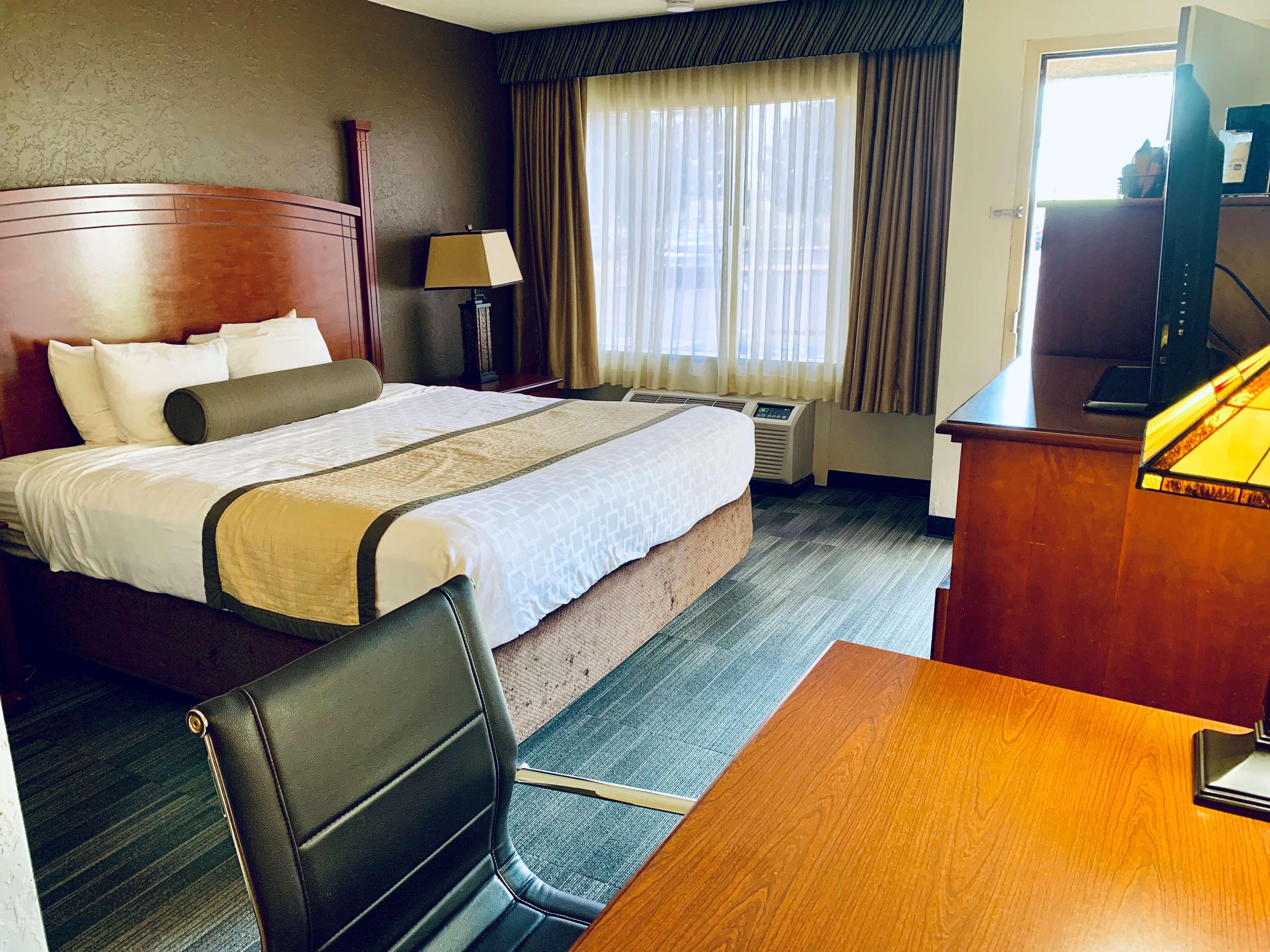Surestay Plus By Best Western Lawton Buitenkant foto