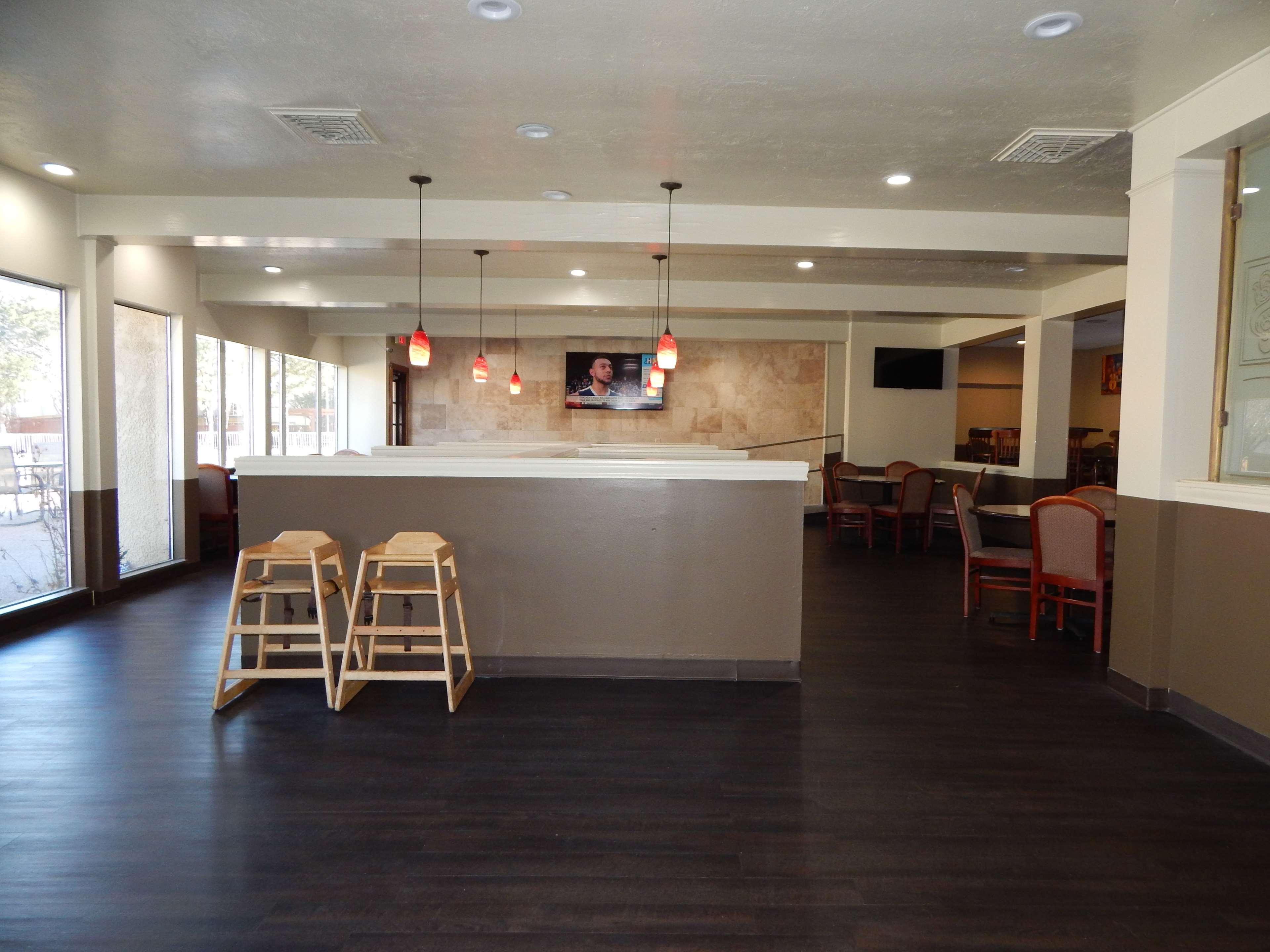 Surestay Plus By Best Western Lawton Buitenkant foto