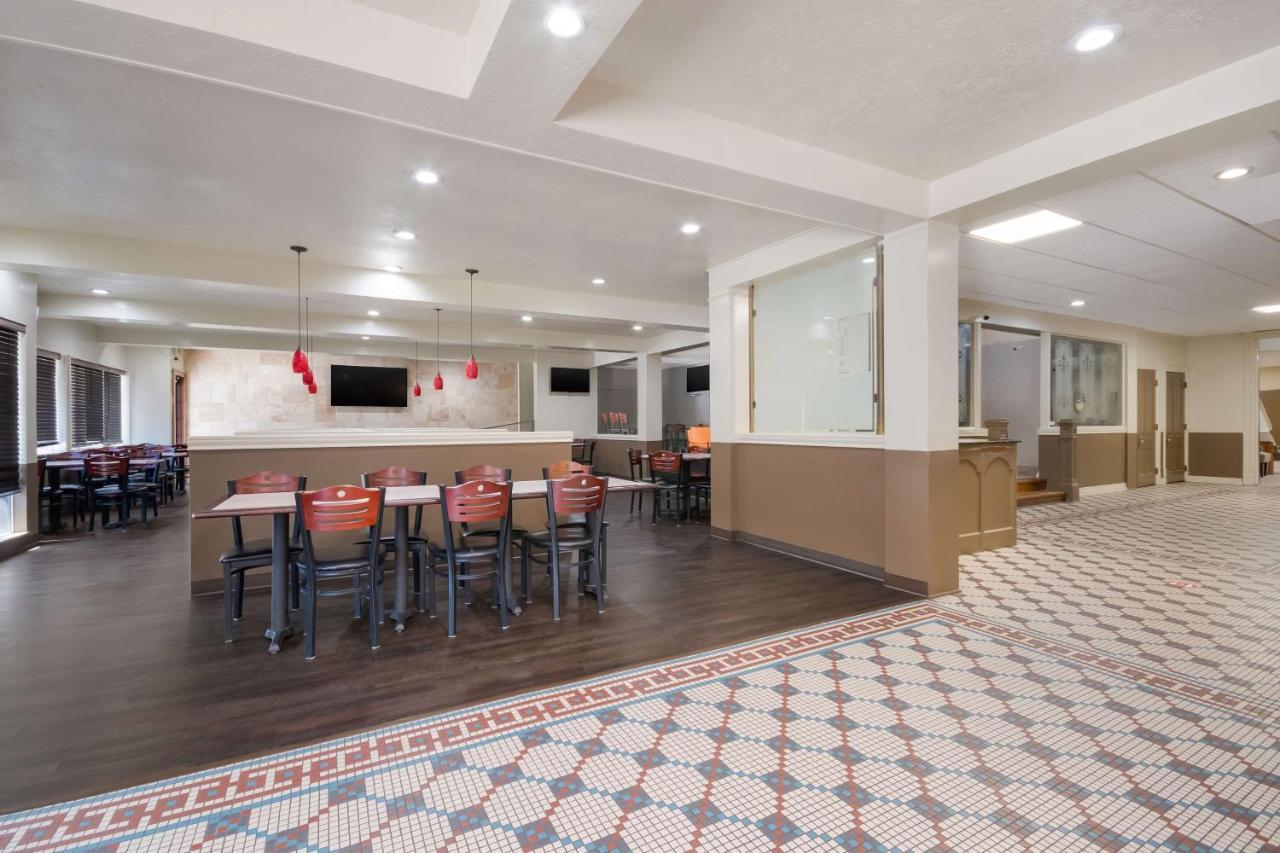 Surestay Plus By Best Western Lawton Buitenkant foto