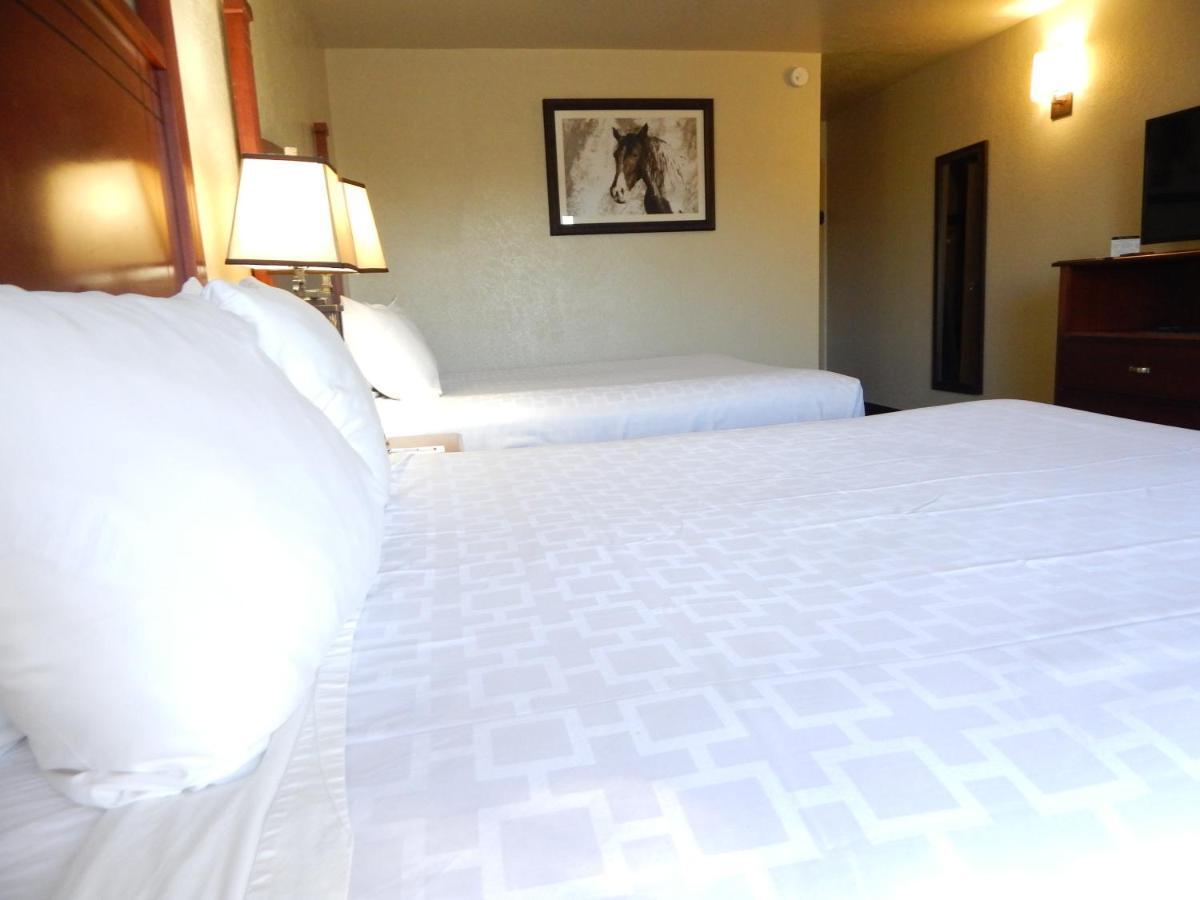 Surestay Plus By Best Western Lawton Buitenkant foto